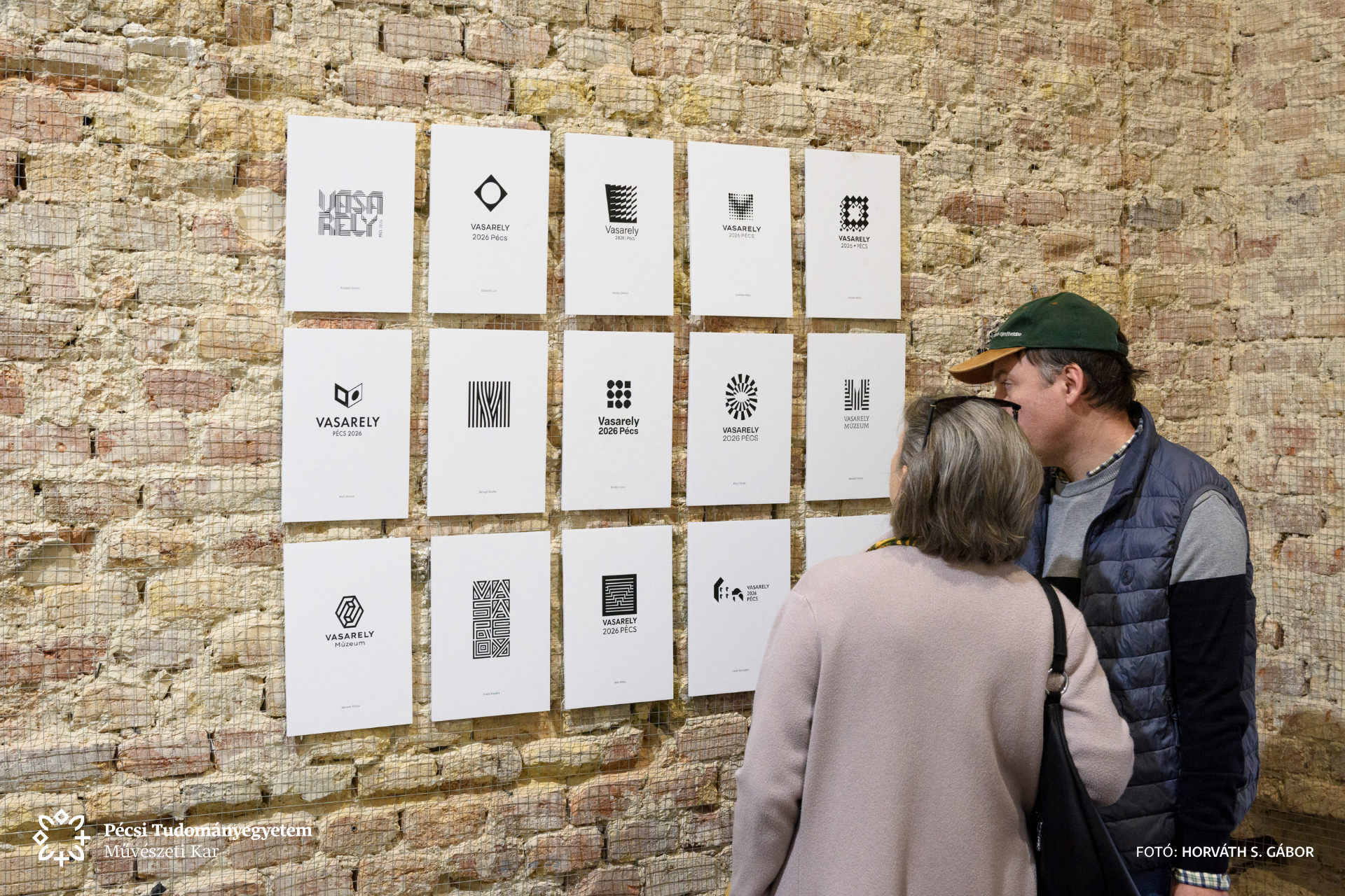 A "Vasarely 2026" arculattervezési pályázat anyagával szintén megismerkedhetnek a Future Echoes kiállítás látogatói